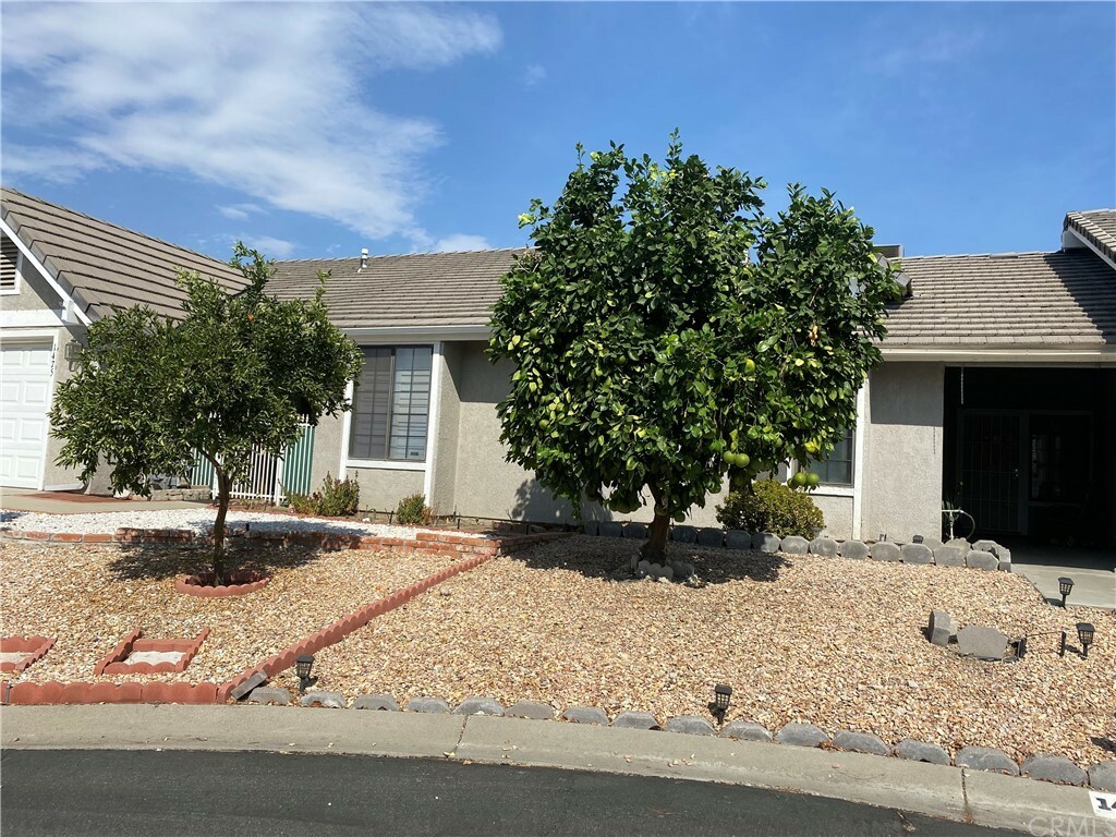 Property Photo:  1487 Fireside Circle  CA 92583 