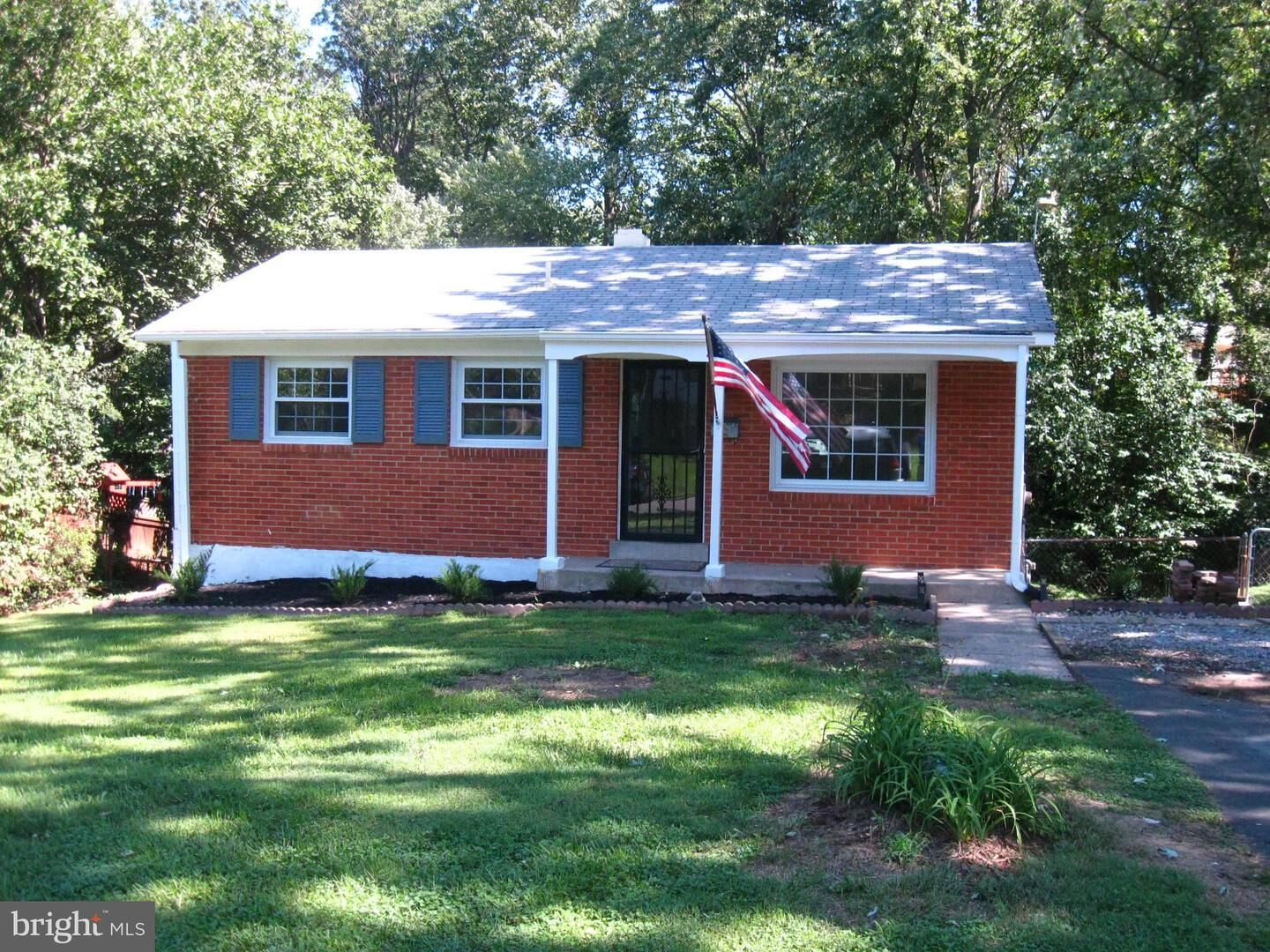 Property Photo:  3205 Burbank Lane  VA 22193 