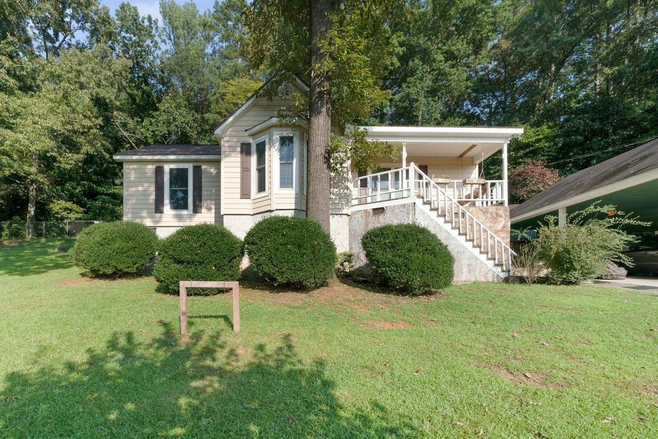 Property Photo:  10 Doncaster Drive NE  GA 30161 