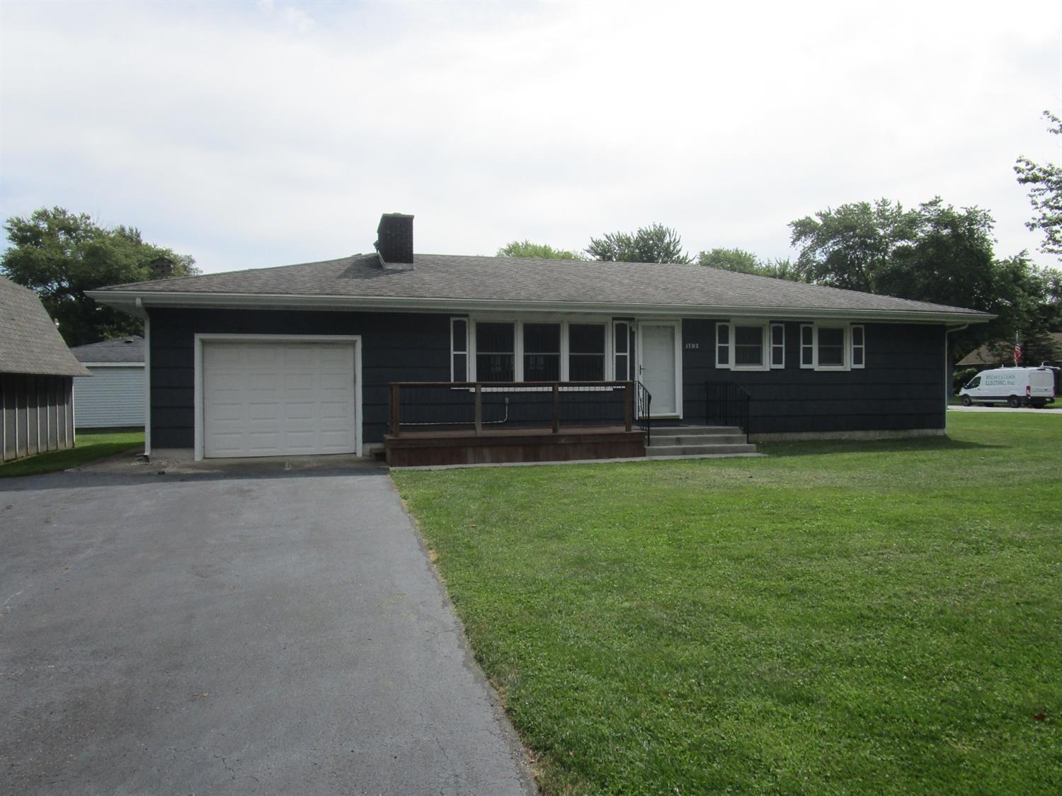 Property Photo: 1702 E 46th Avenue IN 46319