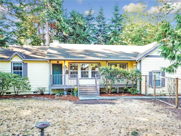 Property Photo: 4536 Sunday Drive WA 98277