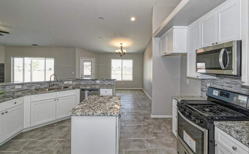 Property Photo:  18284 Talisman Street  CA 92345 