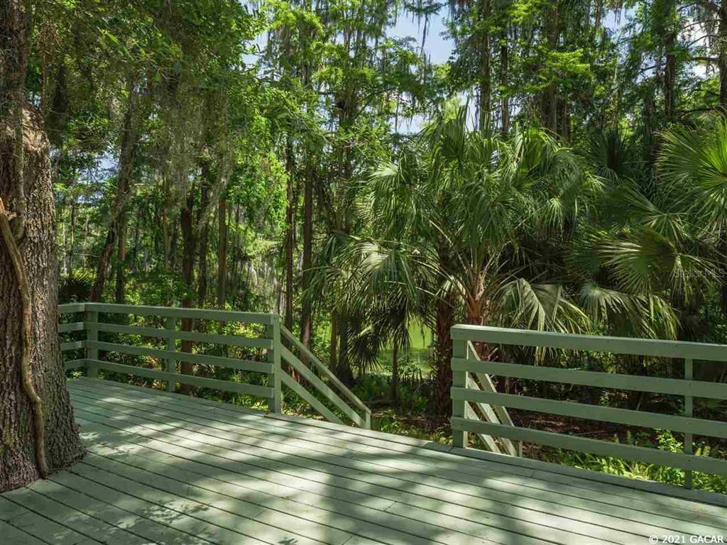 Property Photo:  3201 NW 58th Boulevard  FL 32606 