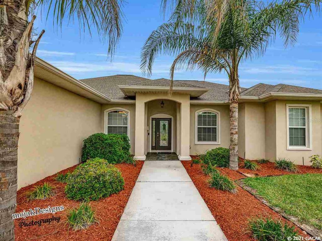 Property Photo:  361 SW Sterling Terrace  FL 32643 