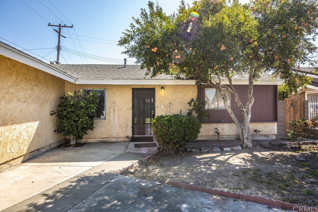 Property Photo:  10312 Greta Avenue  CA 90620 