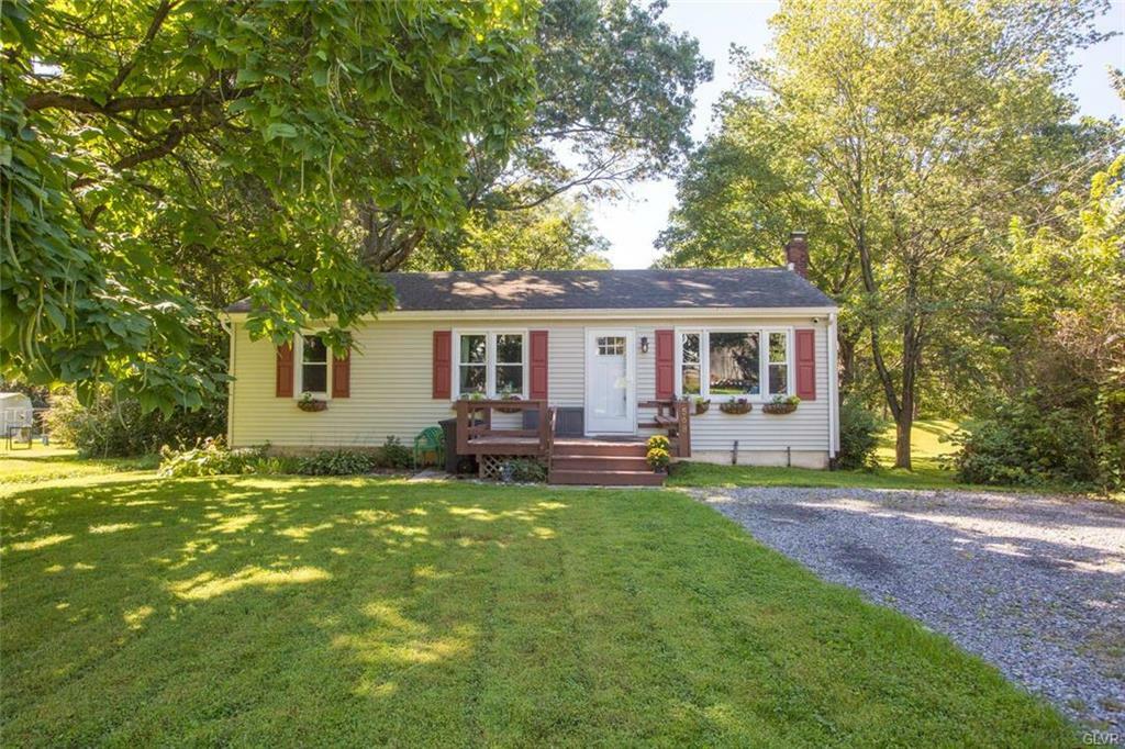 Property Photo:  568 Belfast Road  PA 18064 