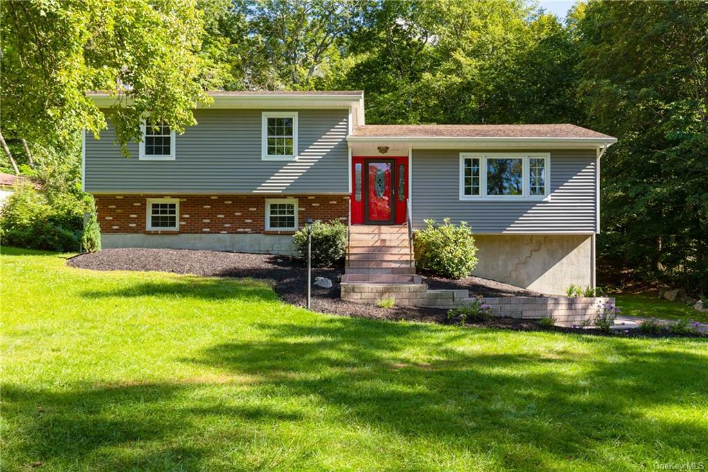 Property Photo:  220 Overhill Road  NY 12582 