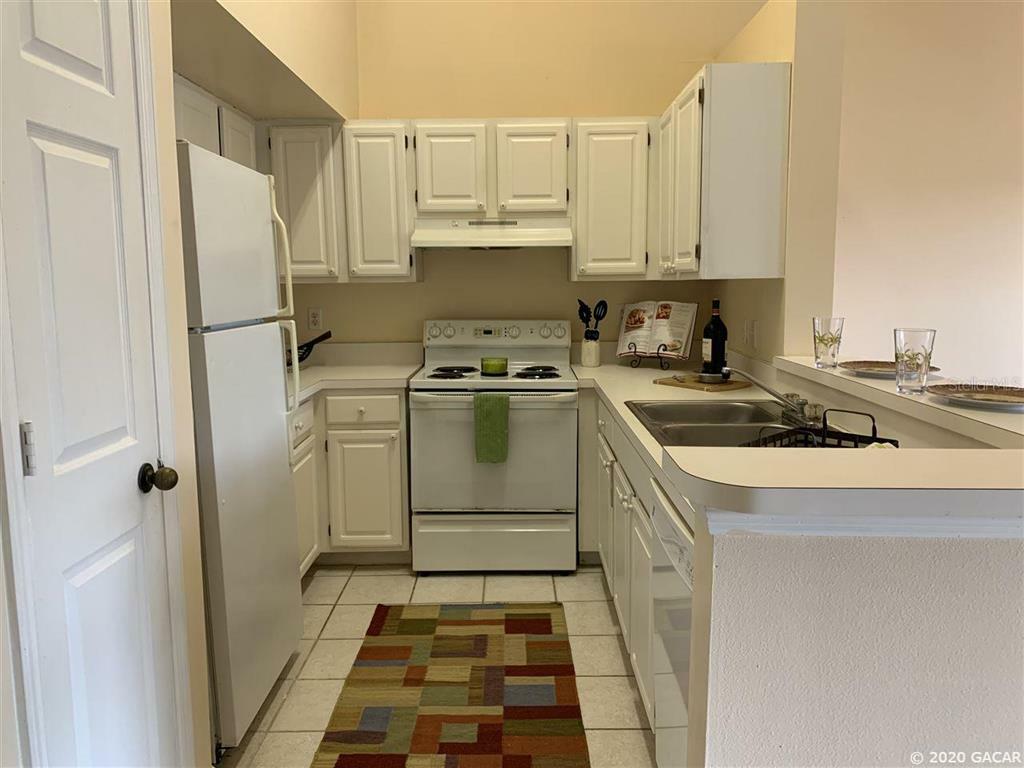 Property Photo:  10000 SW 52nd Avenue 120  FL 32608 