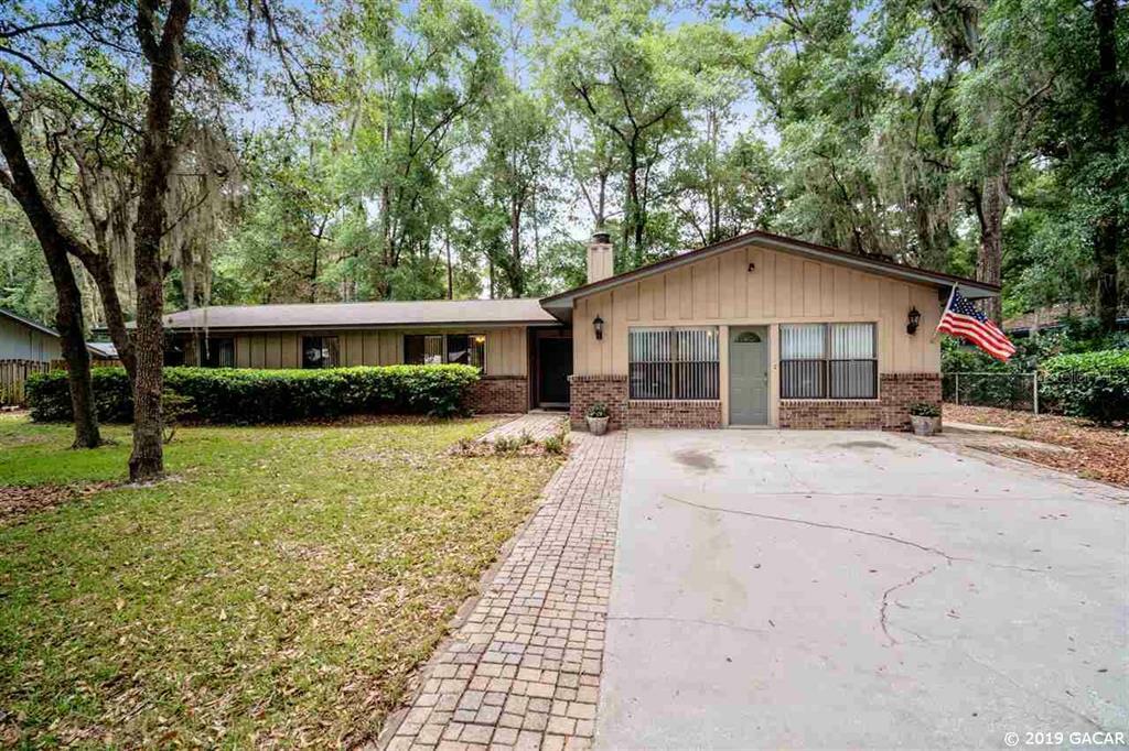 Property Photo:  3515 NW 29th Terrace  FL 32605 