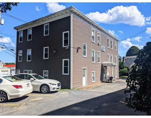 Property Photo: 1 King St 301 MA 01960
