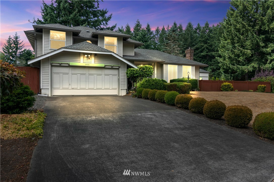 Property Photo:  6816 Twin Hills Drive W  WA 98467 