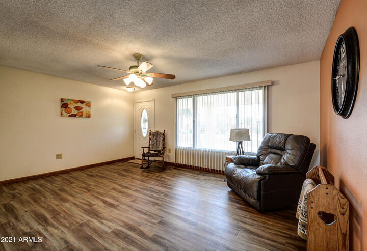 Property Photo: 9402 W Manzanita Drive AZ 85373