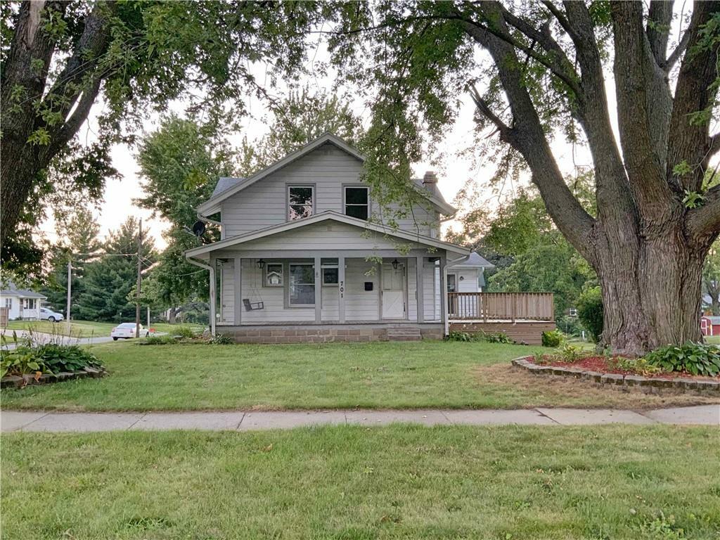 Property Photo:  701 E 5th Street N  IA 50208 