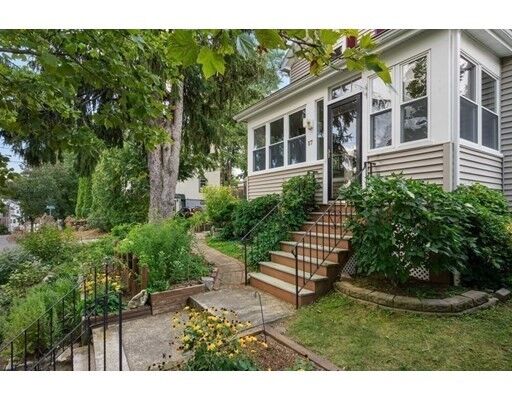 Property Photo:  17 Aberdeen Rd.  MA 02476 