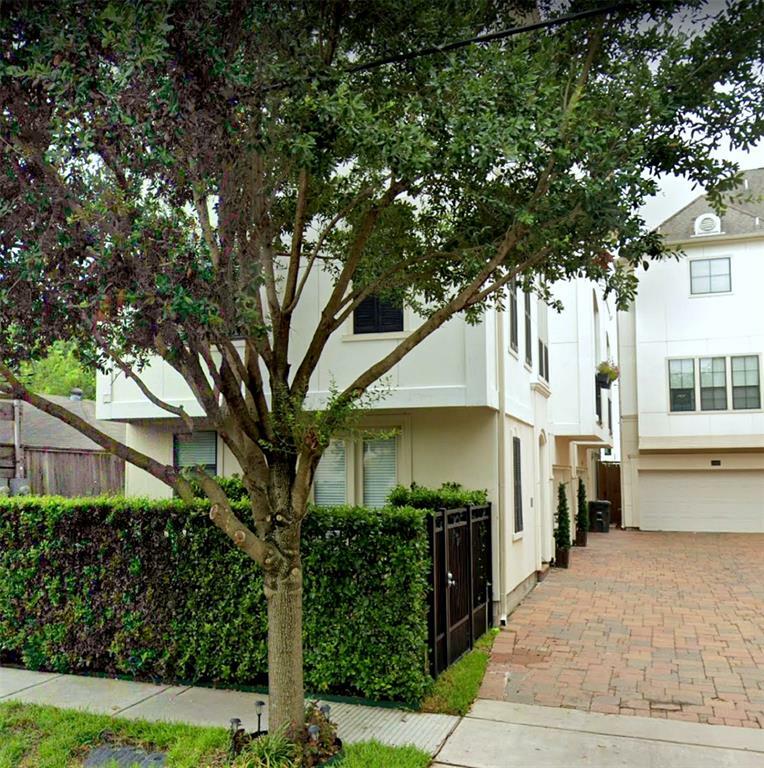 Property Photo:  5711 Darling Street  TX 77007 