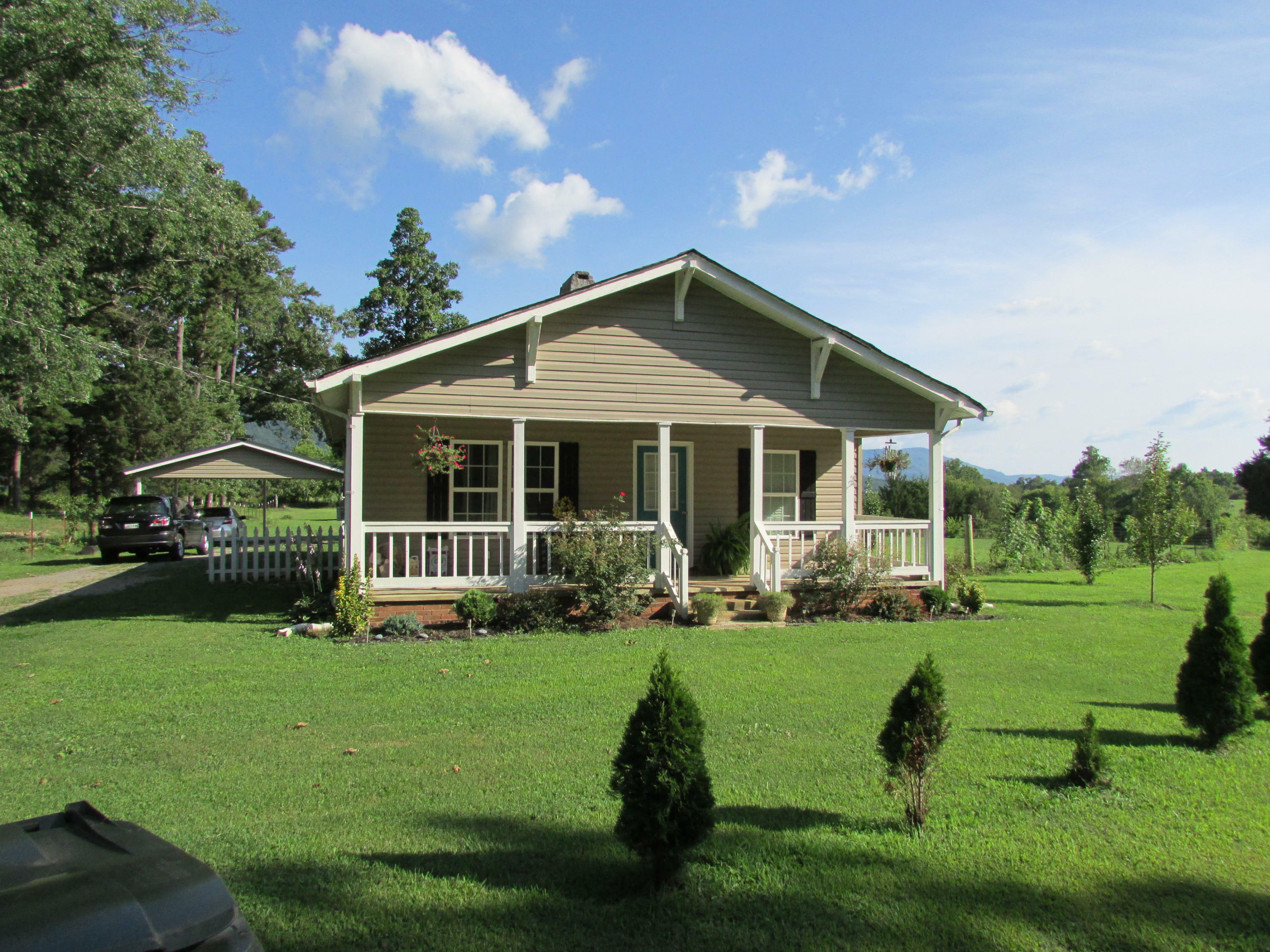 Property Photo:  445 County Road 890  TN 37331 