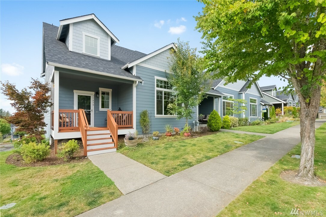 Property Photo:  11458 Glacier Place  WA 98332 