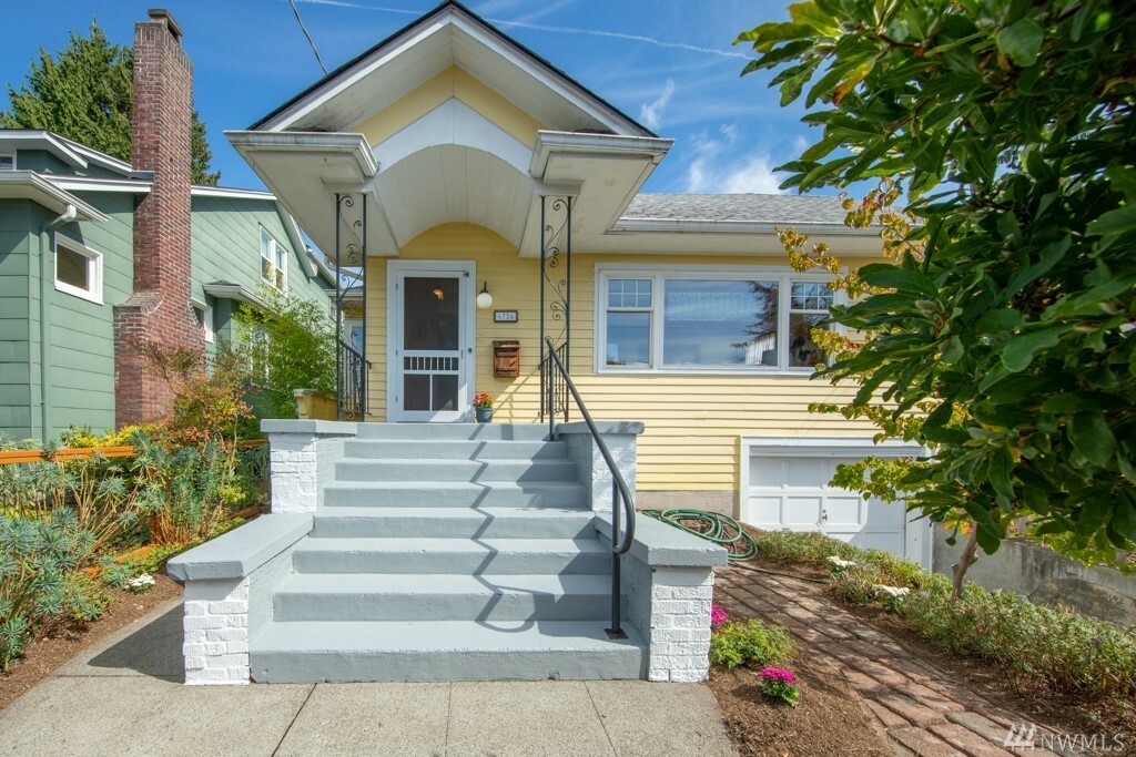 Property Photo:  6726 Sycamore Ave NW  WA 98117 