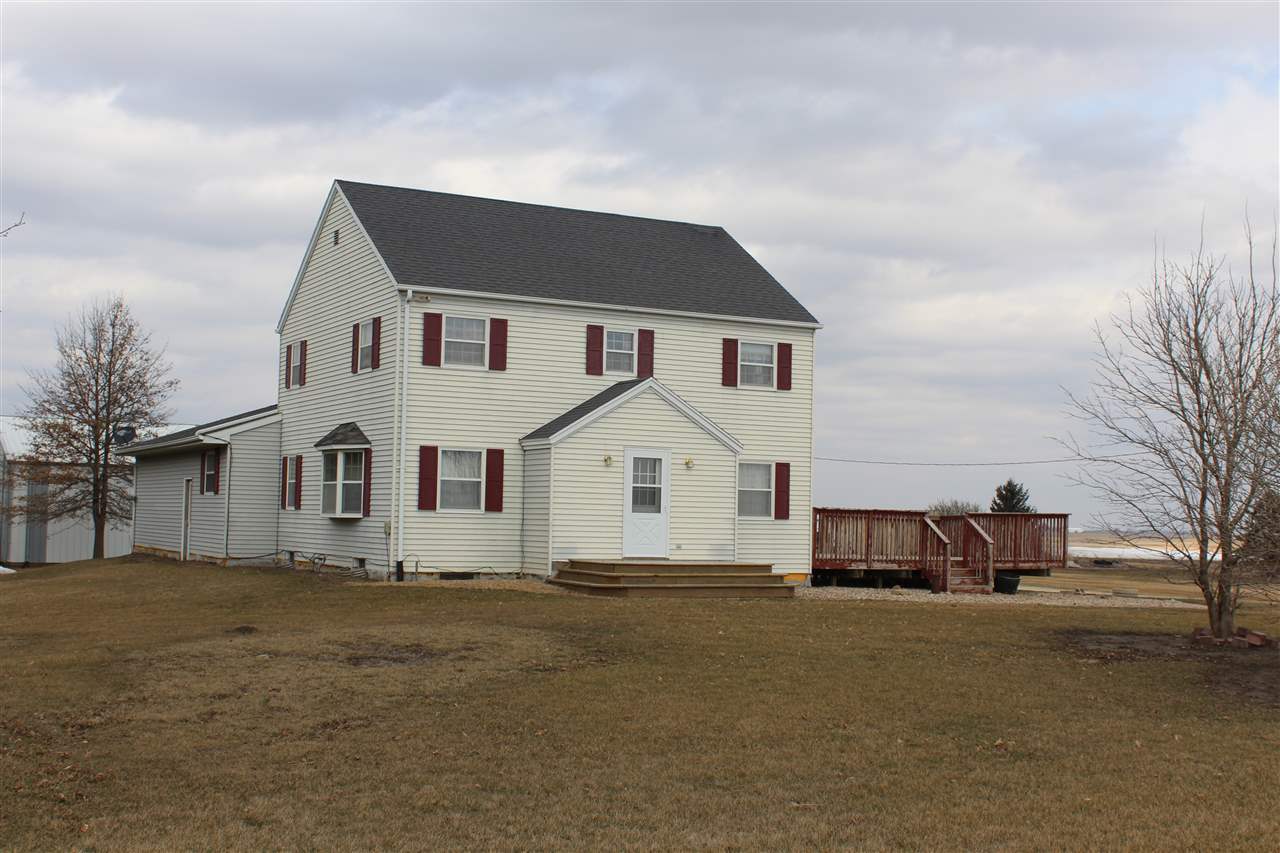 Property Photo:  27295 255th Street  IA 50670 