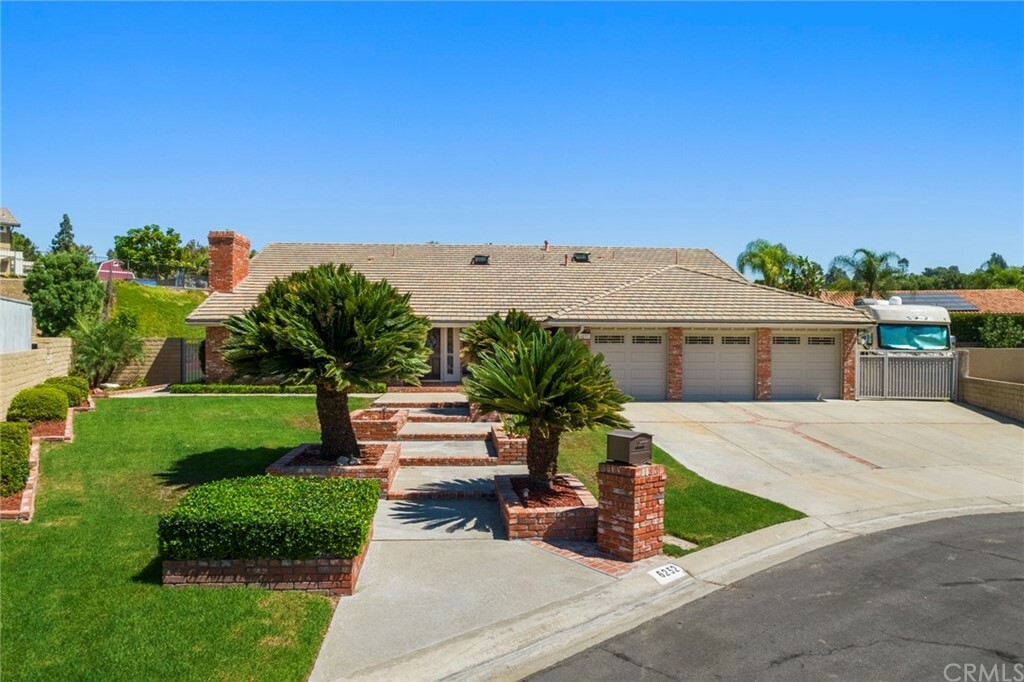 Property Photo:  6252 Trail Crest Lane  CA 92886 