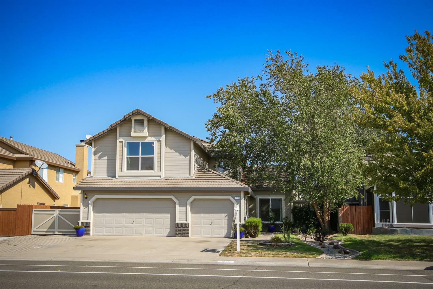 Property Photo:  9017 Palmerson Drive  CA 95843 