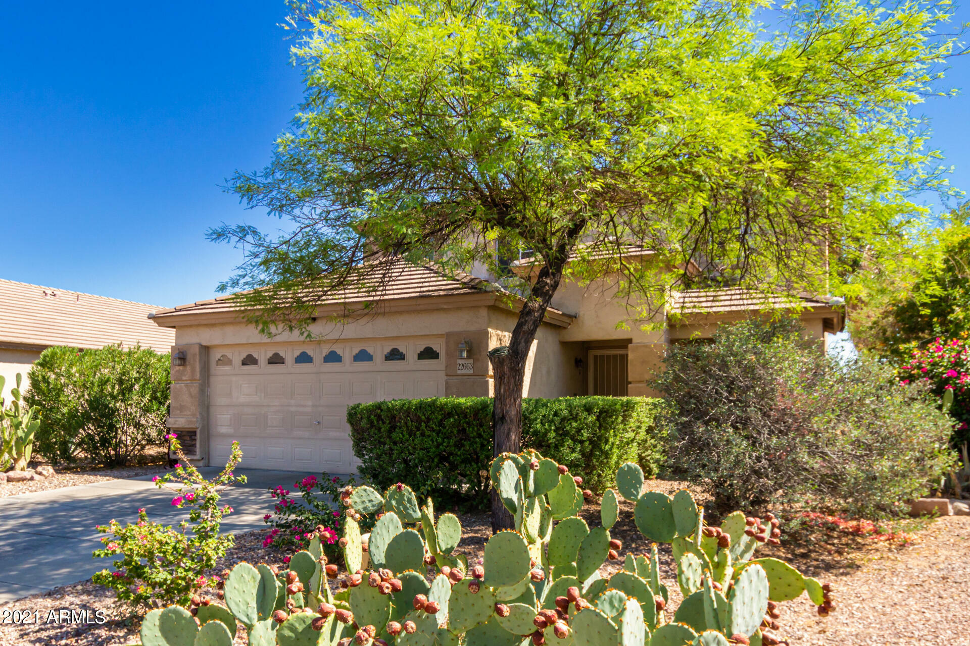 Property Photo:  22663 W Pima Street  AZ 85326 