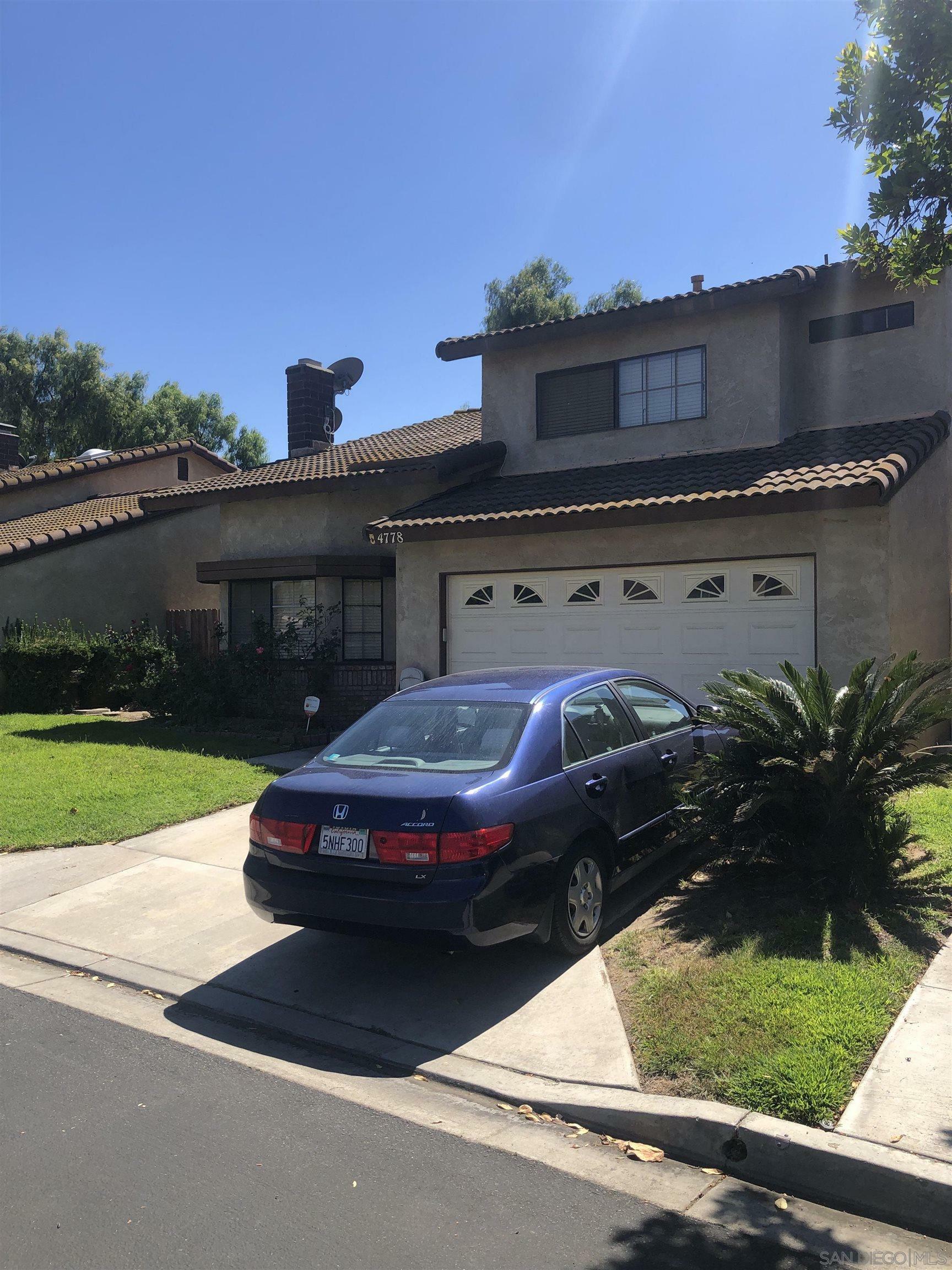 Property Photo:  4778 Mayflower Way  CA 92057 