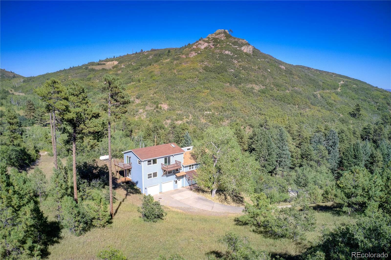 Property Photo:  16947 Oak View Trail  CO 80127 