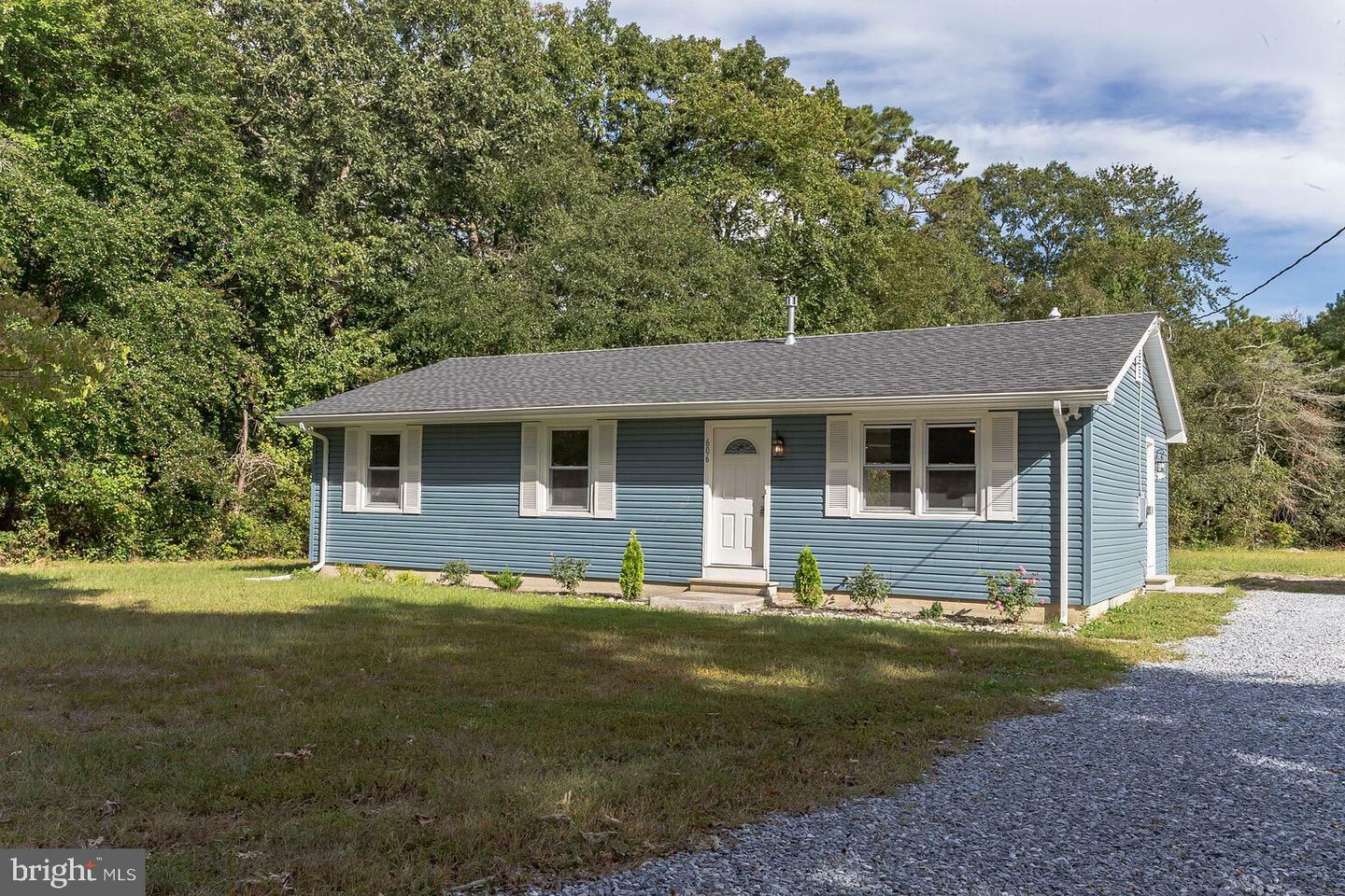 Property Photo: 606 Newport Road NJ 08332