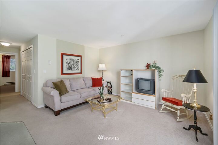 Property Photo: 5000 Lake Washington Boulevard NE F103 WA 98056