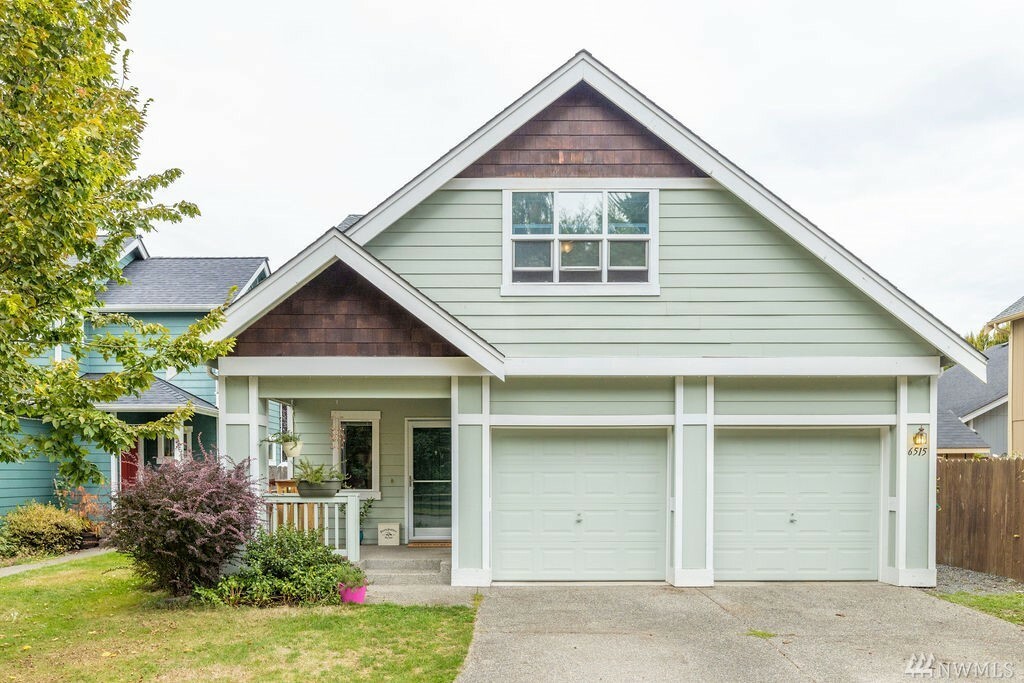 Property Photo:  6515 80th St NE  WA 98270 