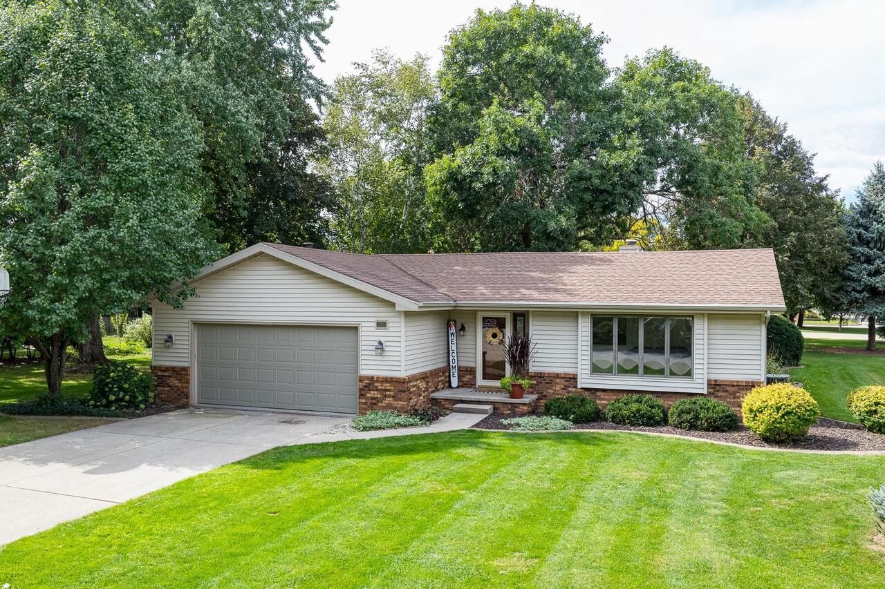 Property Photo: 1498 Windmar Drive WI 54956