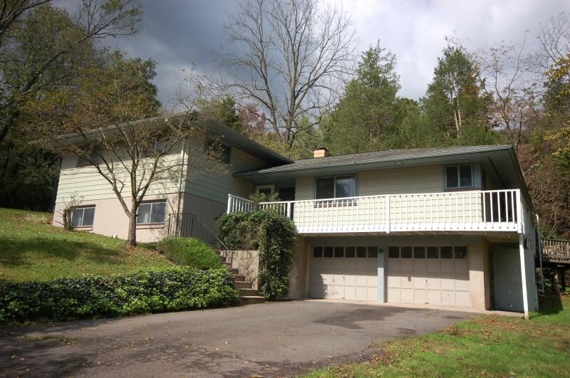 Property Photo: 16 Deer Path NJ 08848