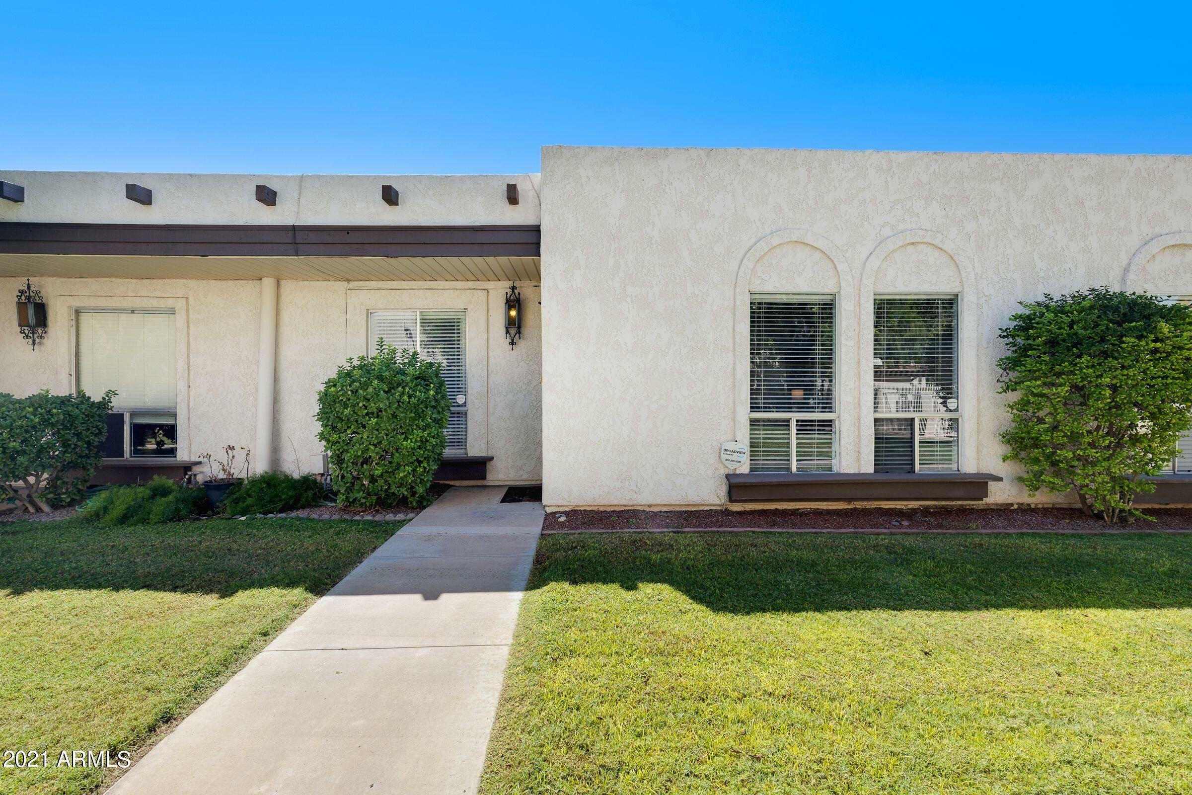 Property Photo:  1625 N Miller Road  AZ 85257 