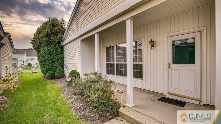 607 Waterside Boulevard  Monroe NJ 08831 photo