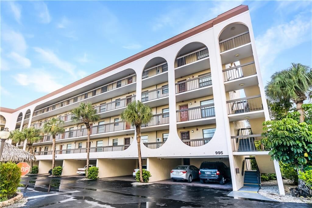 Property Photo: 995 Anglers Cv N-206 FL 34145