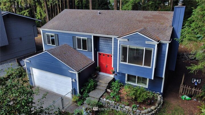 Property Photo: 26806 188th Avenue SE WA 98042