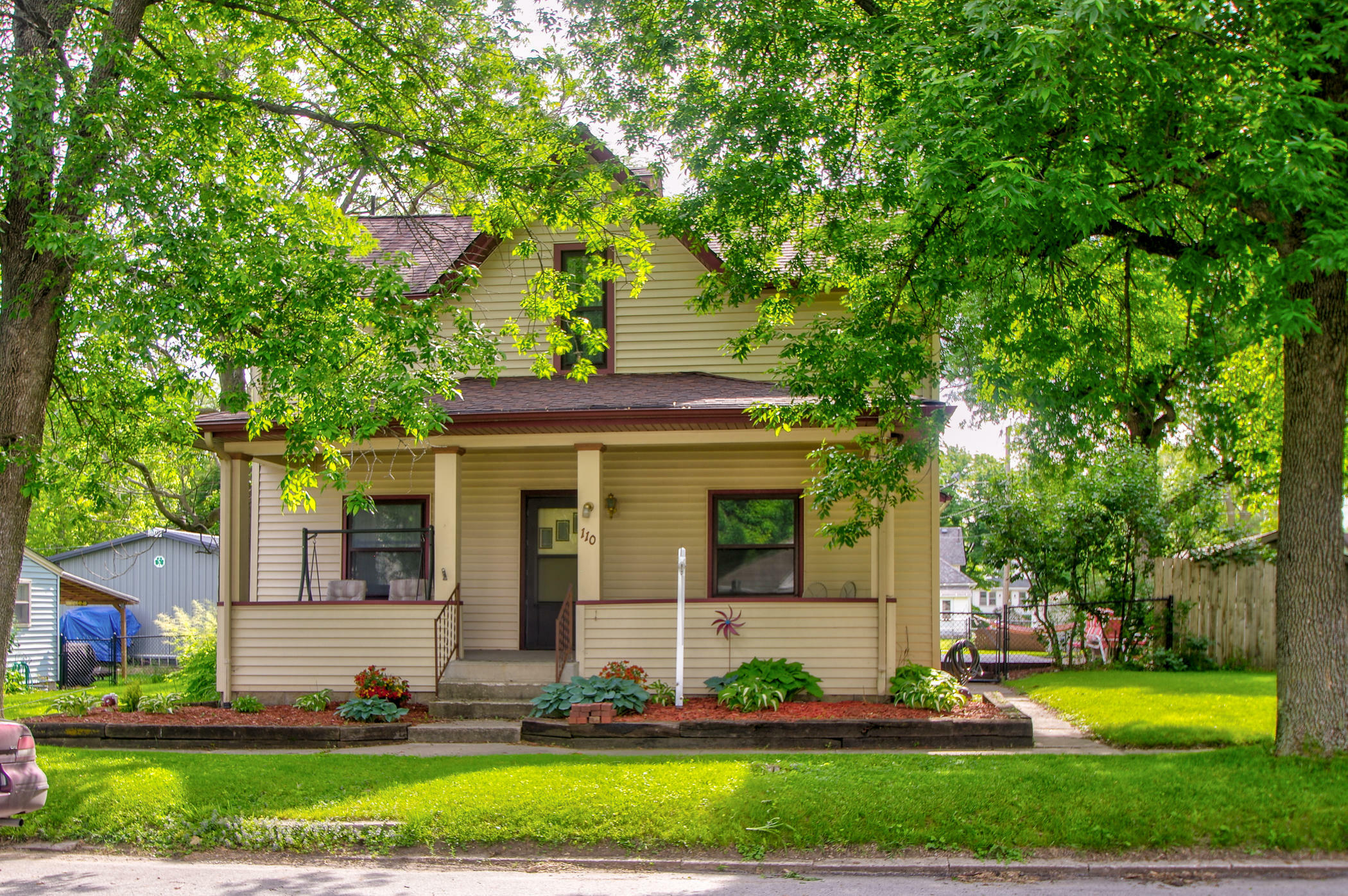 Property Photo:  110 N Erickson Street  IA 50236 