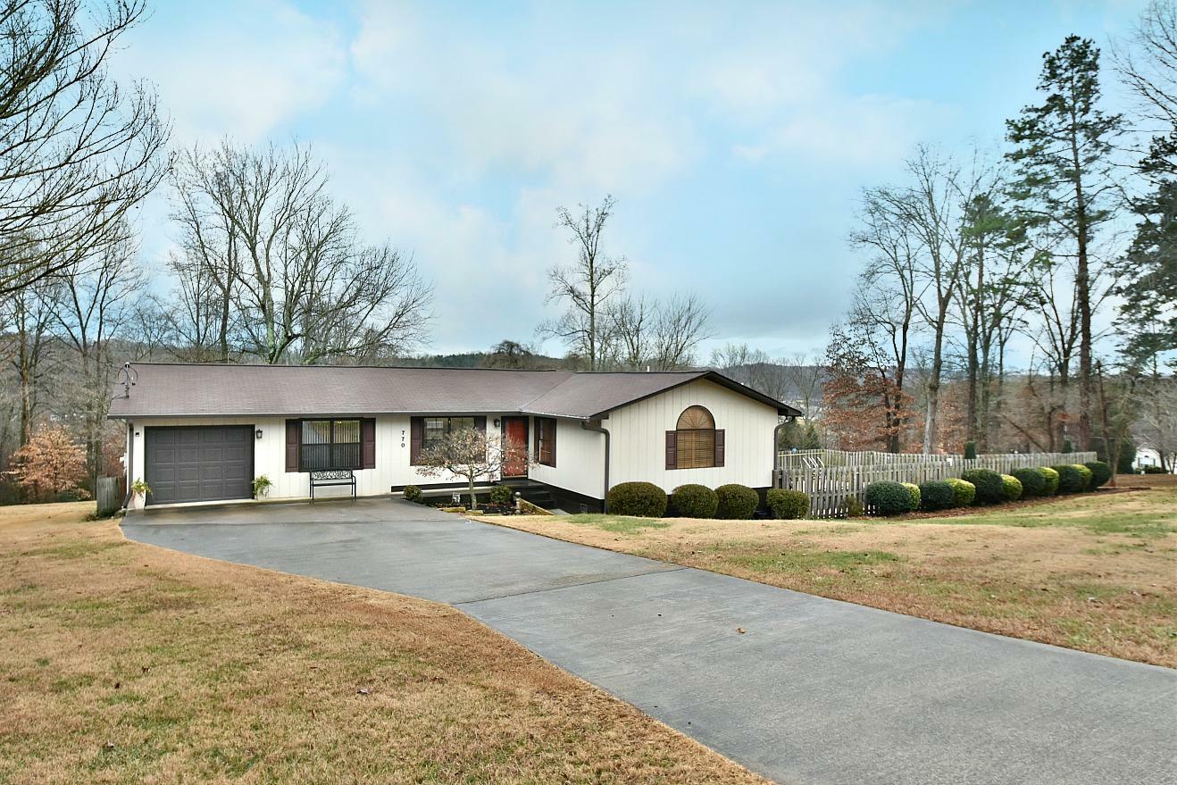 Property Photo:  770 Robinson Drive  TN 37774 