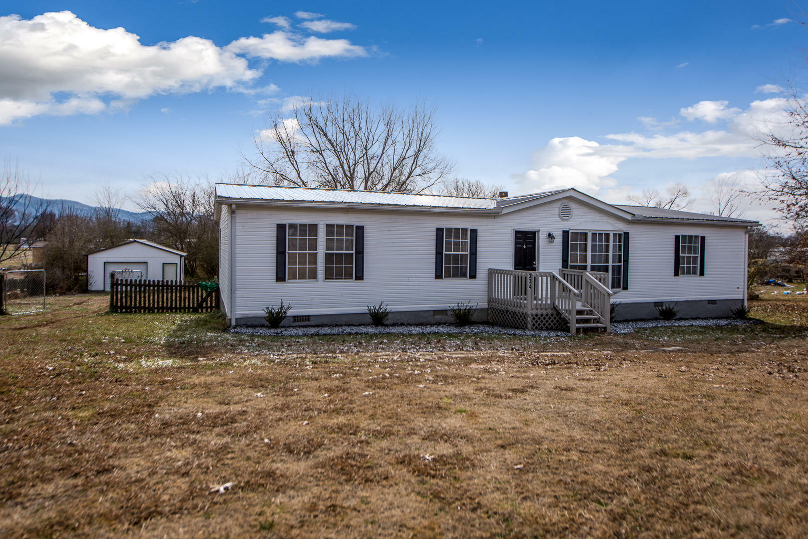 Property Photo:  334 Winchester Drive  TN 37886 