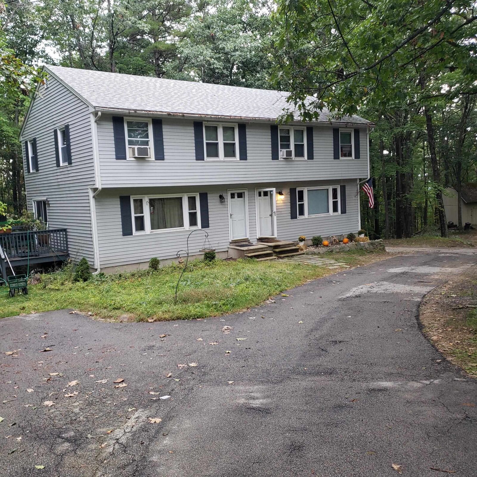 Property Photo:  20 Bobby Lane  NH 03055 