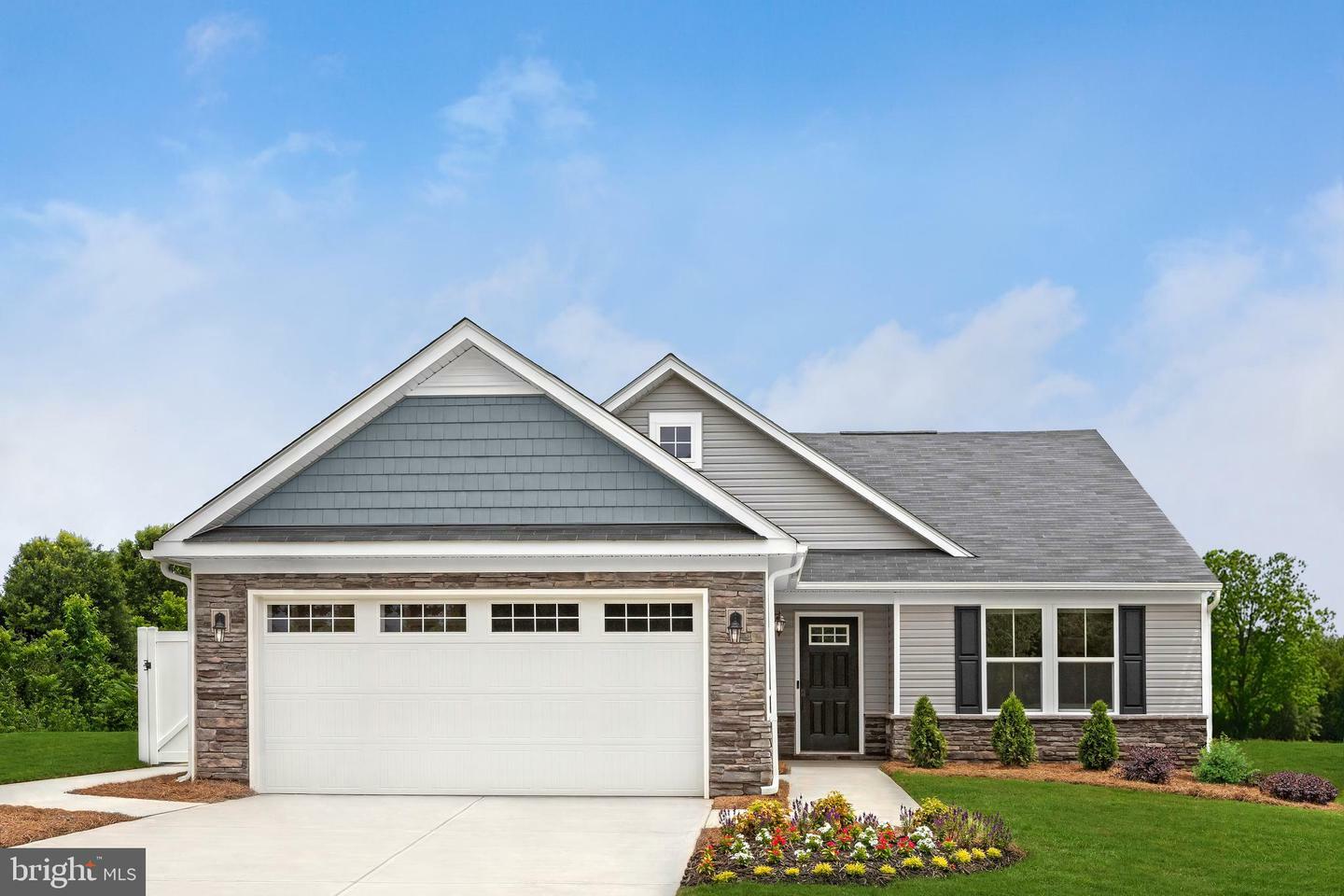 Property Photo: 303 Steeplechase Lane PA 19464