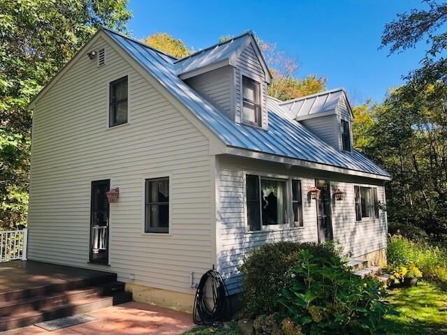 Property Photo:  190 Pine Hill Road  NH 03281 