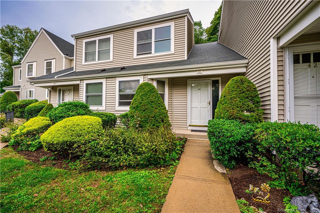 Property Photo:  40 Brentwood Drive 40  CT 06492 