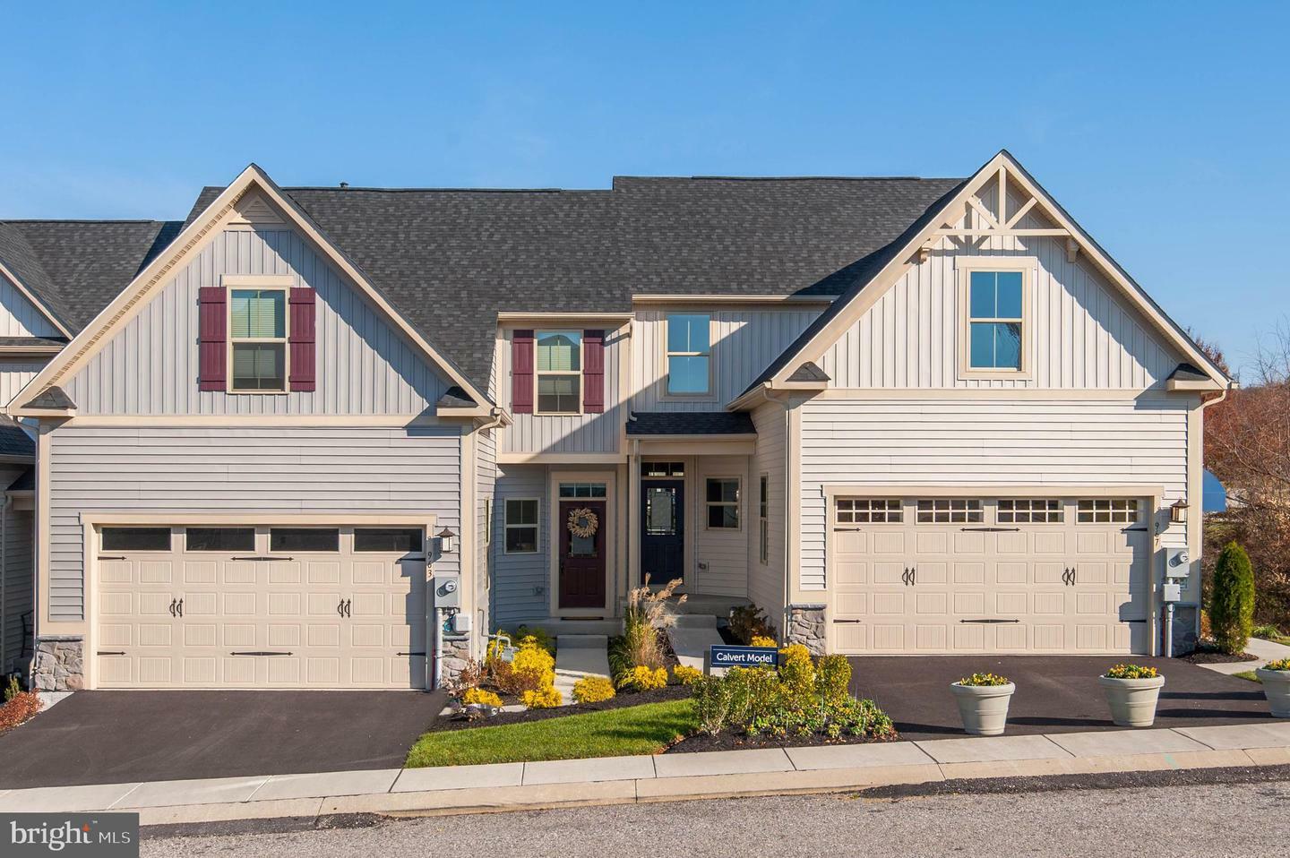 Property Photo:  1000 Tibor Lane  PA 17110 