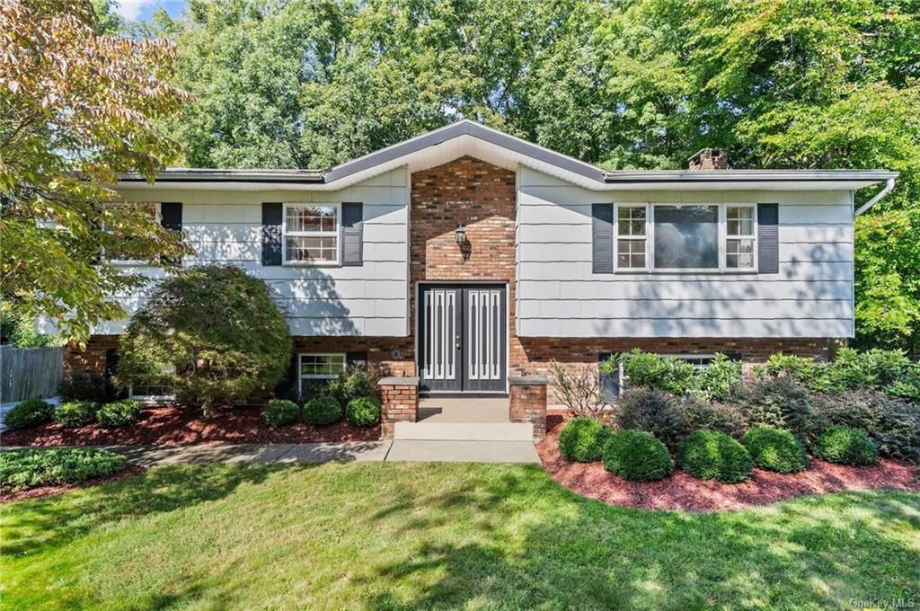 Property Photo:  13 Crane Road  NY 10941 