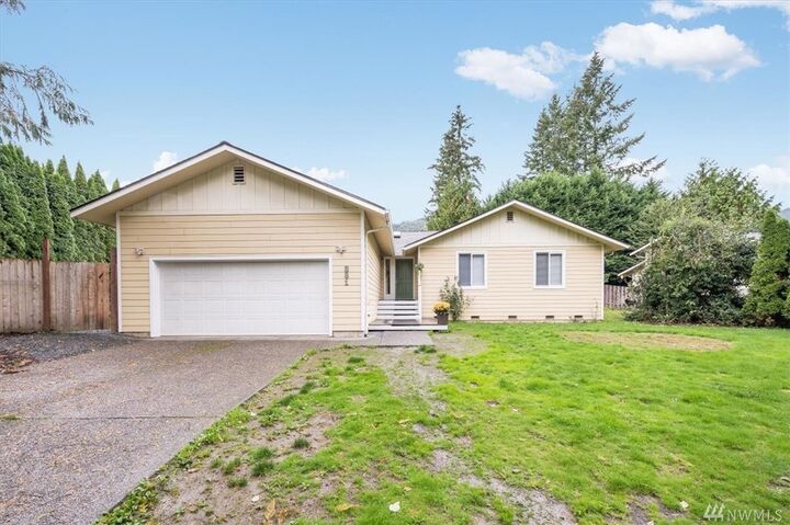 Property Photo:  381 Thompson Rd  WA 98284 
