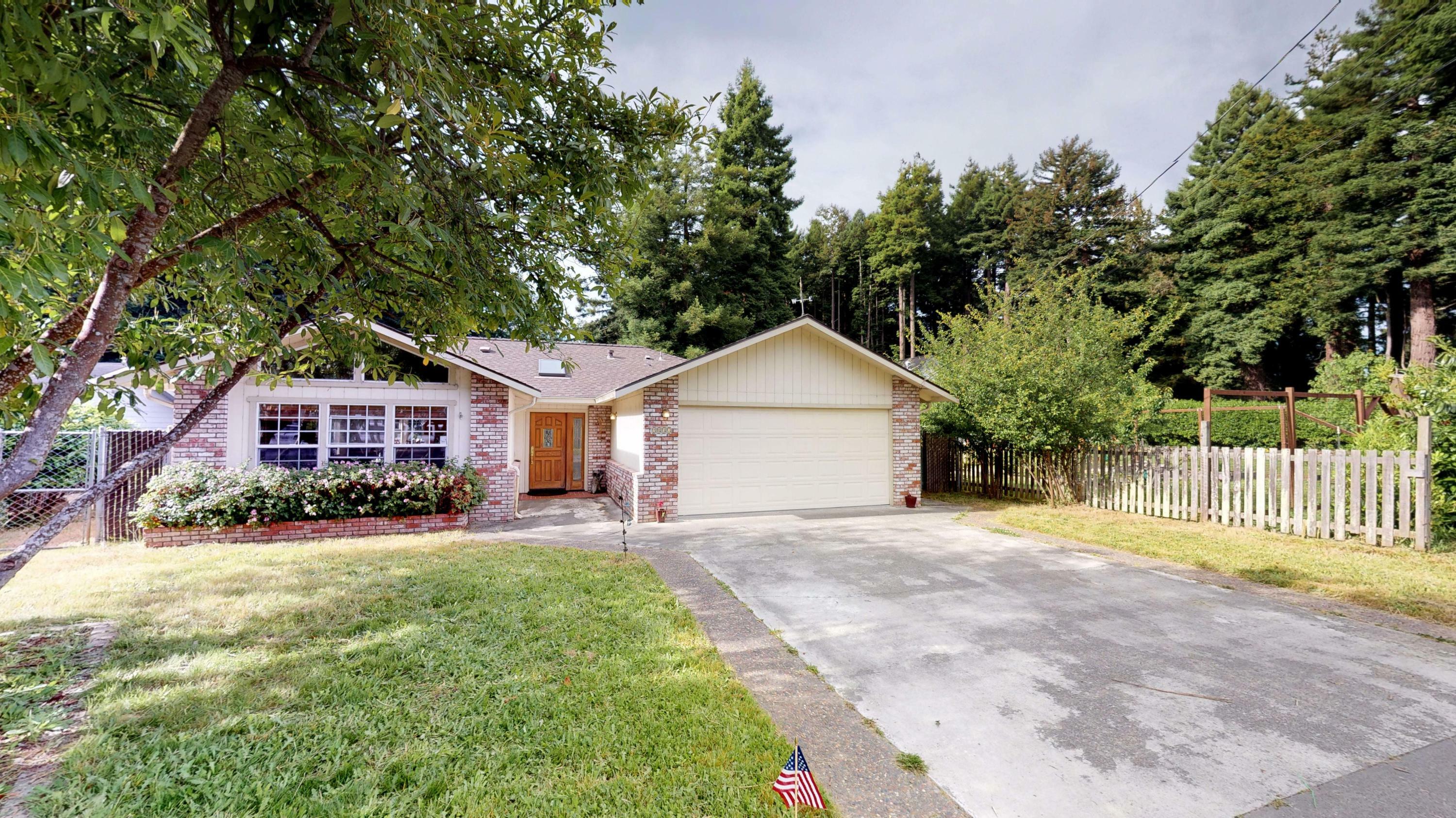 Property Photo:  2837 Avery Lane  CA 95501 