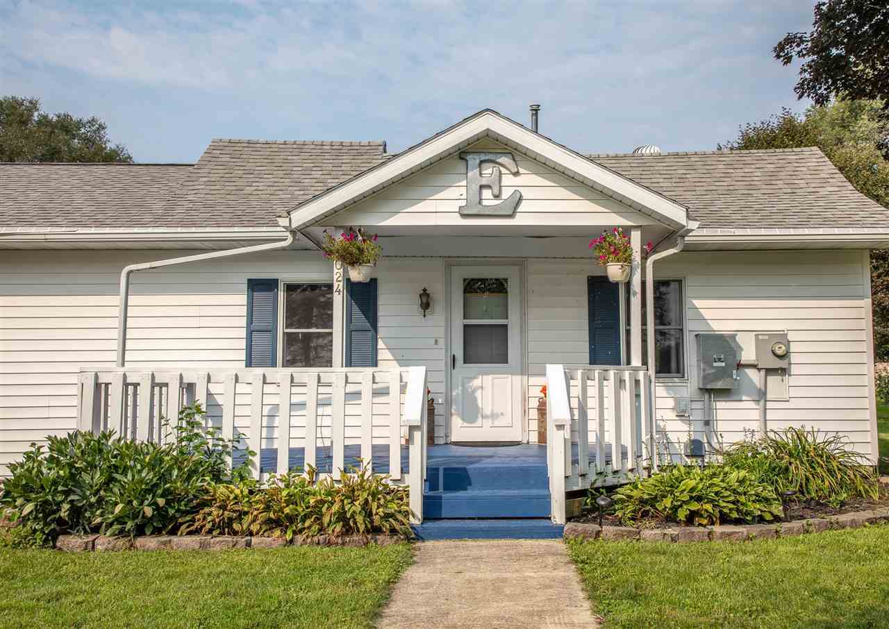 Property Photo: 1024 Main Street IA 50658