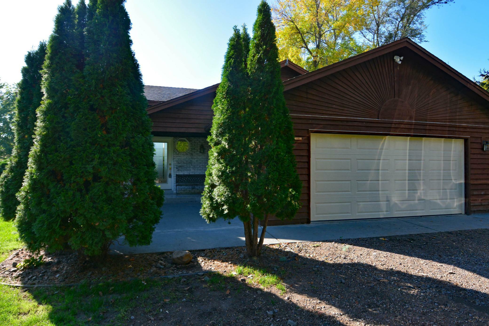 Property Photo:  1825 Donnelly Drive NW  MN 55313 